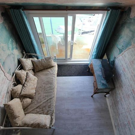 Unique, Loft-Style Apartment With Fantastic Brighton Marina Views Eksteriør bilde