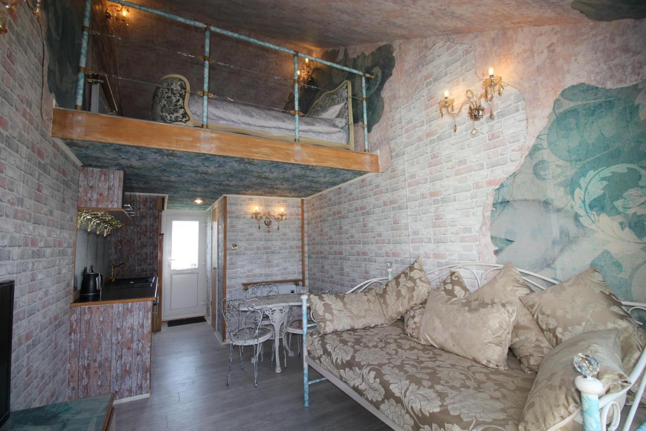 Unique, Loft-Style Apartment With Fantastic Brighton Marina Views Eksteriør bilde